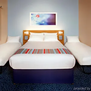 Travelodge Airport Londyn